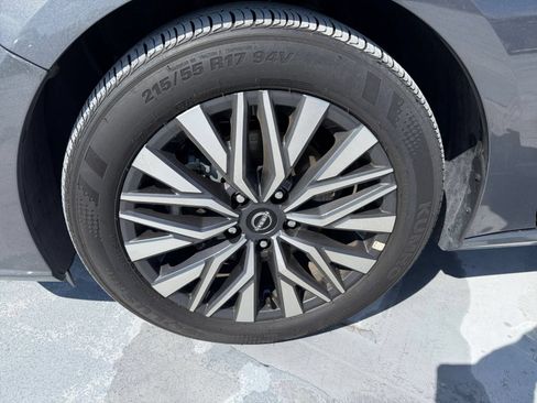 Used 2026 Nissan Altima 2.5 SV FWD image 24