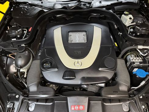Used 2010 Mercedes-Benz E 550 Sedan image 53