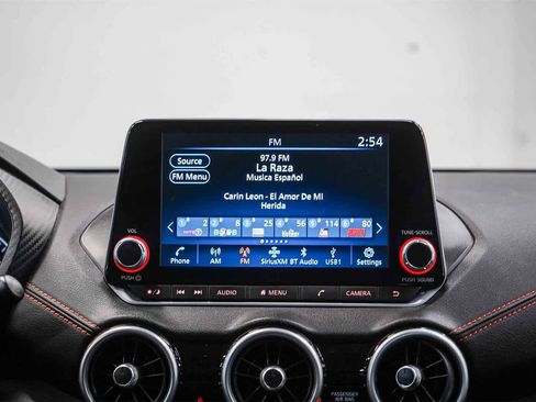 Used 2025 Nissan Sentra SR image 14