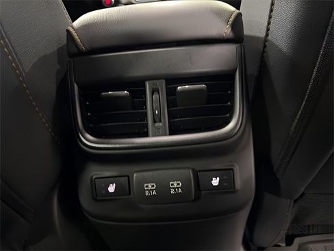 Used 2022 Subaru Outback Wilderness image 31