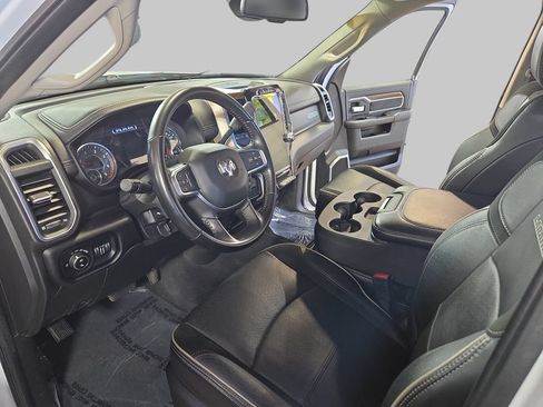 Used 2024 RAM 2500 Laramie AWD/4WD image 19