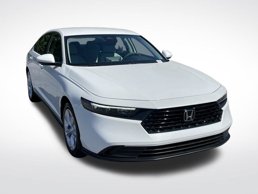 Certified 2025 Honda Accord LX image 8