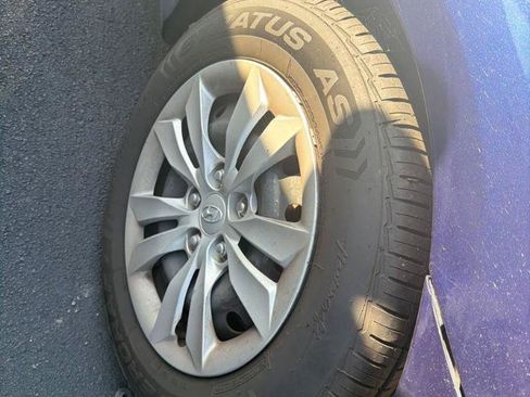 Used 2013 Hyundai Sonata GLS FWD image 5