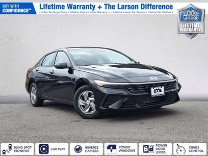 New 2026 Hyundai Elantra SE