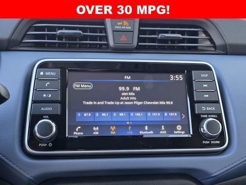 New 2025 Nissan Versa SV w/ Trunk Package FWD image 13