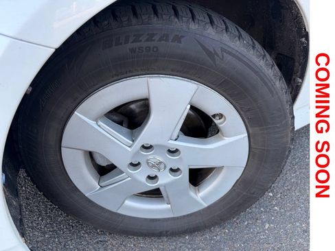 Used 2010 Toyota Prius Three FWD image 4