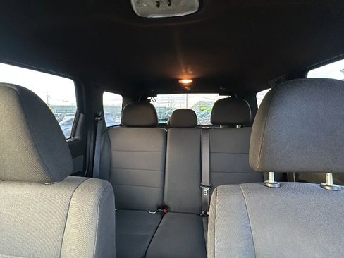 Used 2012 Ford Escape XLT image 9