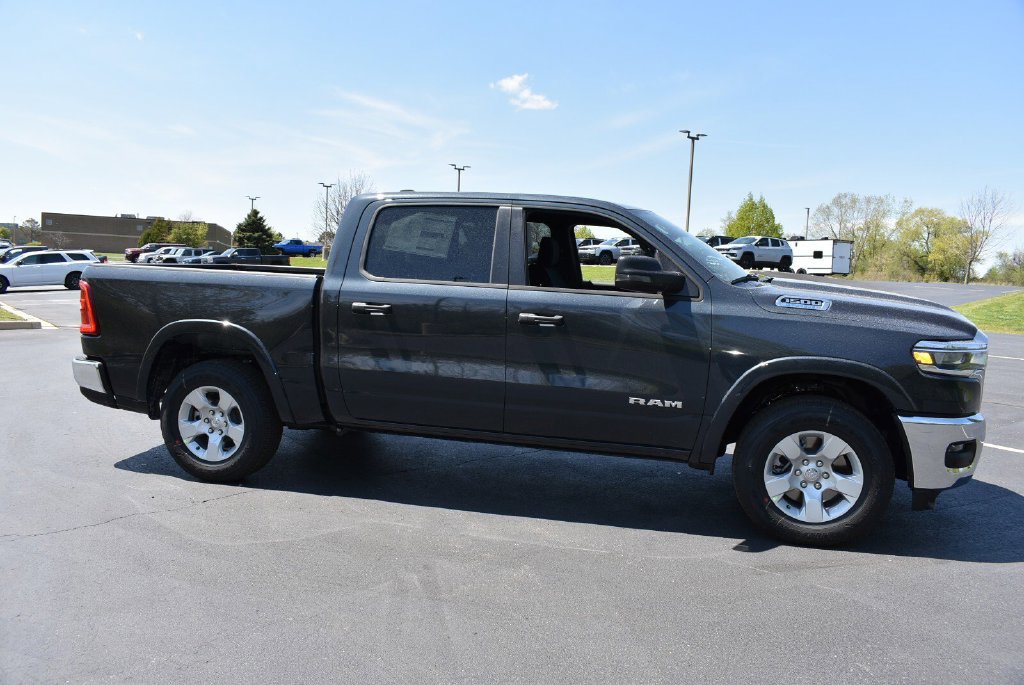 New 2026 RAM 1500 Big Horn AWD/4WD image 4