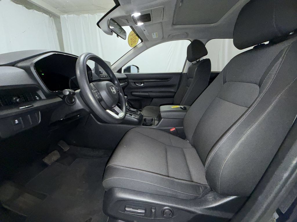 Used 2024 Honda CR-V EX image 11