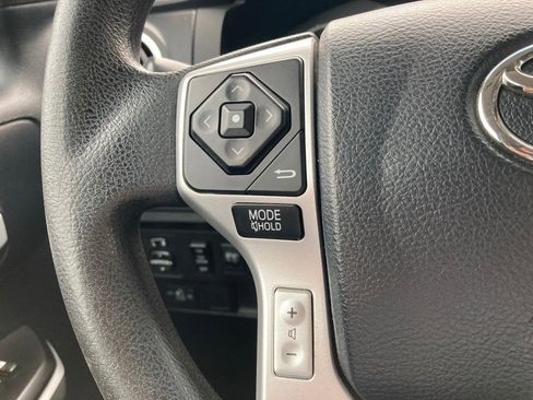 Used 2015 Toyota Tundra SR5 w/ Tow Package image 13