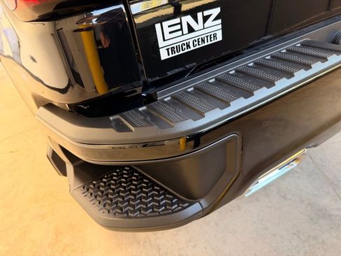 Used 2022 GMC Sierra 1500 Elevation AWD/4WD image 15