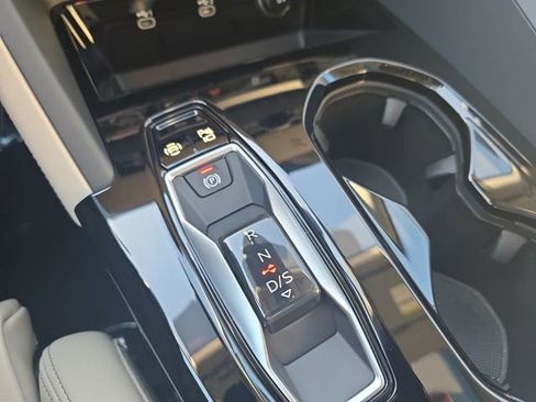 Used 2025 Audi Q5 Premium Plus image 39