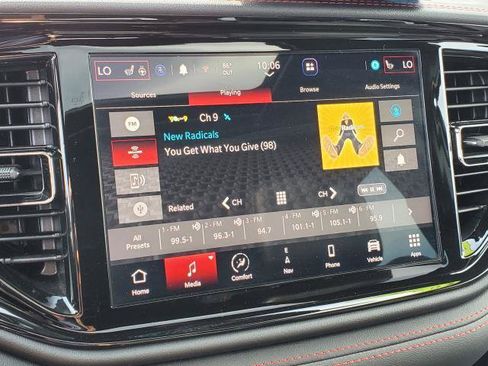 Used 2023 Dodge Durango GT AWD/4WD image 16