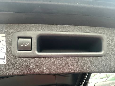 Used 2021 Toyota Highlander Platinum AWD/4WD image 12