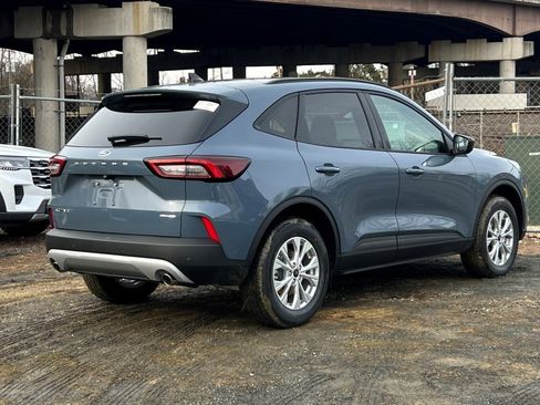 New 2026 Ford Escape Active w/ Active Premium Tech Pack image 4