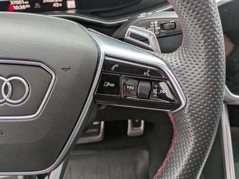 Used 2022 Audi RS 7 Sportback image 18