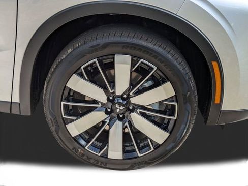 New 2026 Mitsubishi Outlander SE FWD image 11