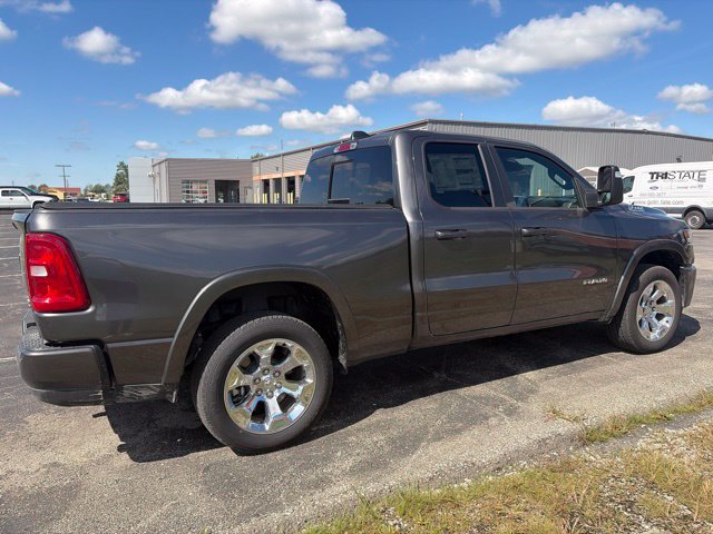 Used 2025 RAM 1500 Big Horn AWD/4WD image 4