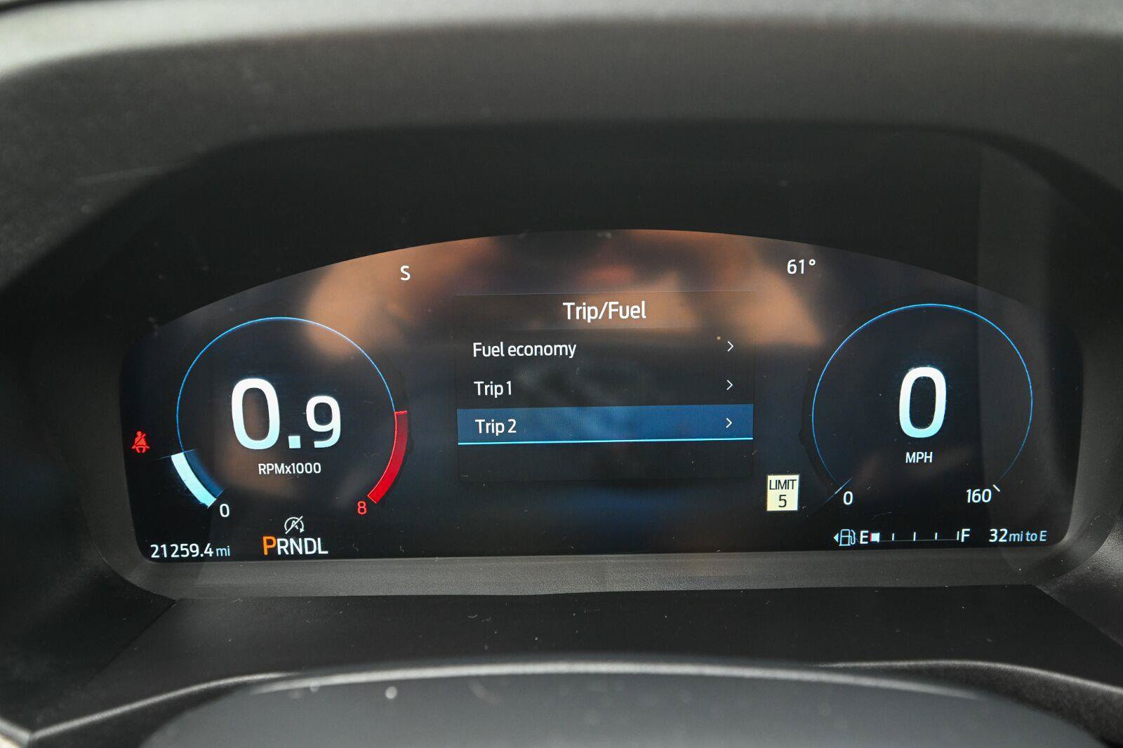 Used 2025 Ford Explorer Active AWD/4WD image 49