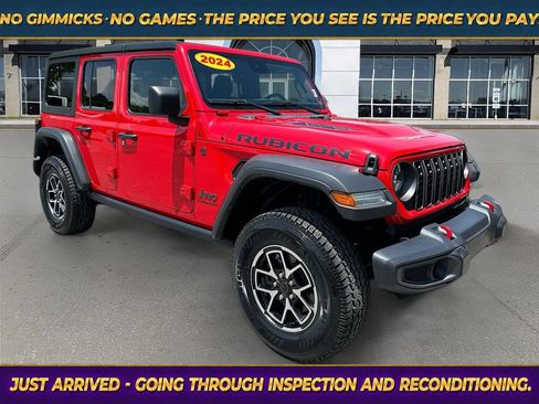 Used 2024 Jeep Wrangler Unlimited Rubicon AWD/4WD image 1