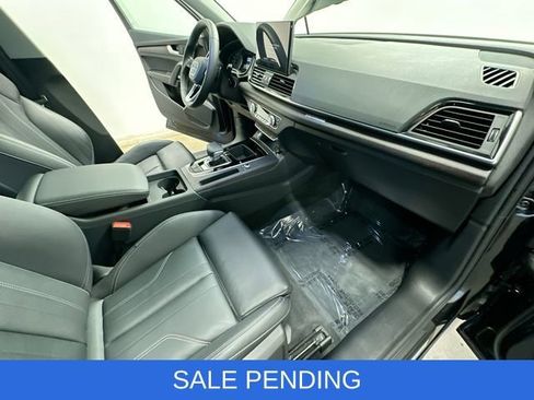 Used 2024 Audi Q5 2.0T Premium w/ Convenience Package AWD/4WD image 21