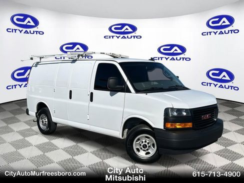 Used 2023 GMC Savana 2500 w/ Driver Convenience Package image 1