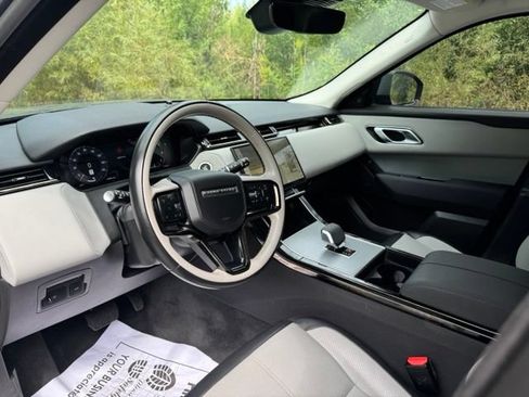 Used 2024 Land Rover Range Rover Velar S AWD/4WD image 9