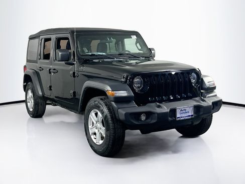 Used 2022 Jeep Wrangler Unlimited Sport AWD/4WD image 3
