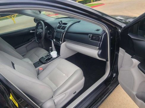 Used 2012 Toyota Camry SE image 14