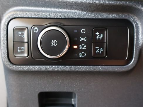 Used 2023 Ford Bronco Badlands AWD/4WD image 18