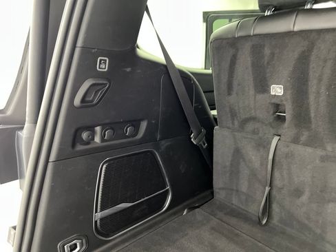 Used 2024 Jeep Wagoneer Series II w/ Flexible Seating Group RWD image 45