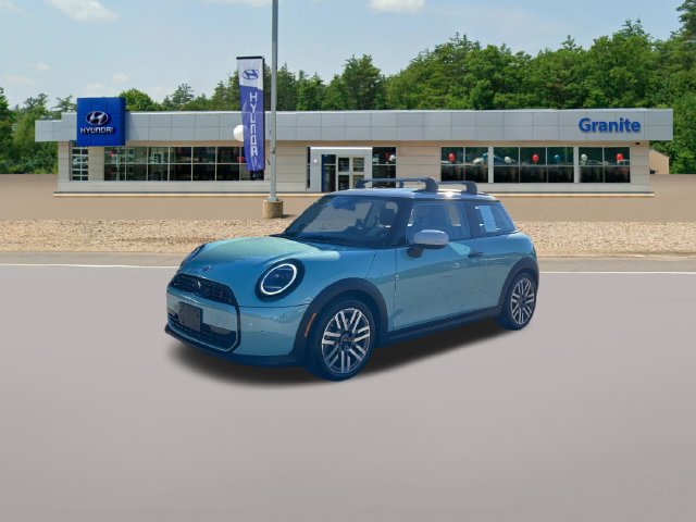 Used 2025 MINI Cooper S FWD image 2