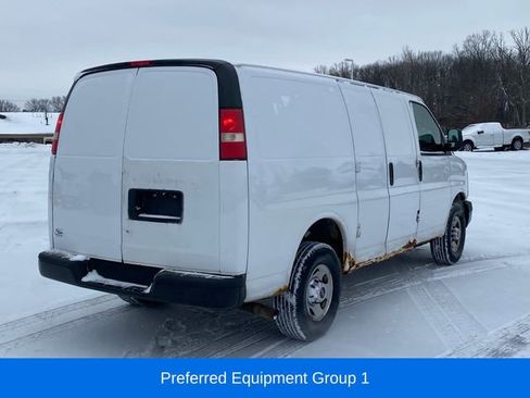 Certified 2012 GMC Savana 2500 image 3