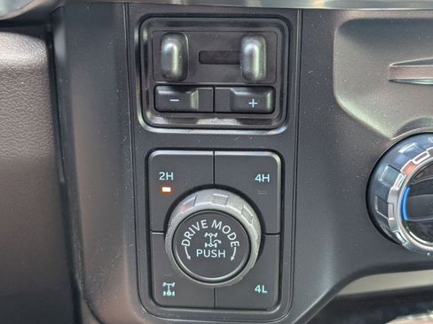 New 2026 Ford F250 4x4 Crew Cab Super Duty image 24