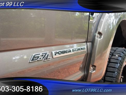 Used 2019 Ford F350 Lariat w/ Lariat Ultimate Package AWD/4WD image 37