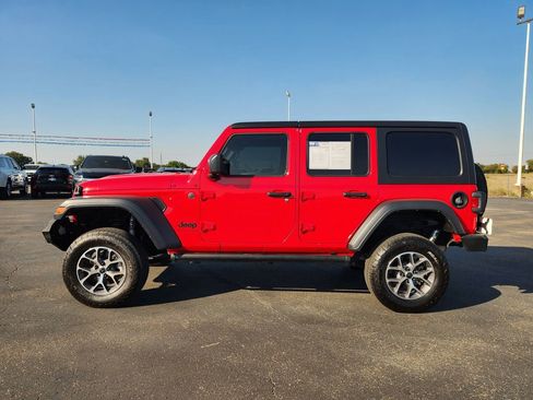 Used 2024 Jeep Wrangler Sport S image 4