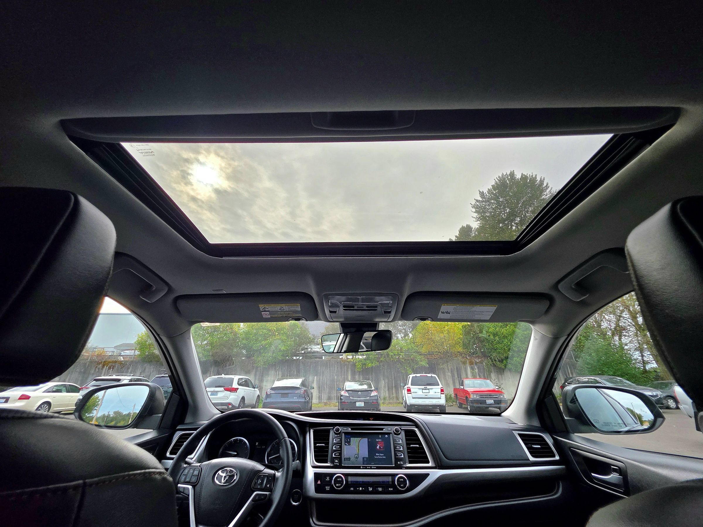 Used 2019 Toyota Highlander Limited AWD/4WD image 74