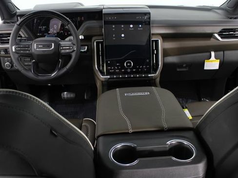 New 2026 GMC Yukon XL Denali Ultimate image 13