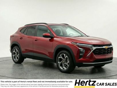 Used 2025 Chevrolet Trax LT