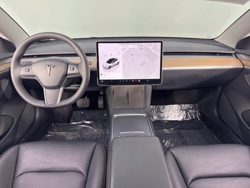 Used 2022 Tesla Model 3 image 12