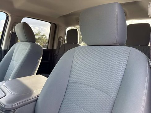 Used 2018 RAM 1500 Express image 26