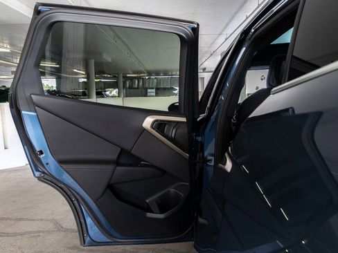 Certified 2025 BMW X3 xDrive30i w/ Premium Package image 21