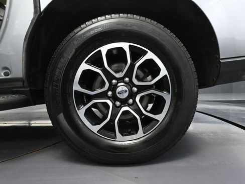 Used 2024 Ford Expedition Max XLT image 15