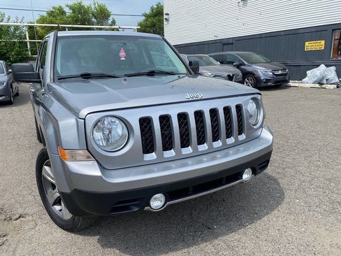 Used 2016 Jeep Patriot High Altitude AWD/4WD image 4