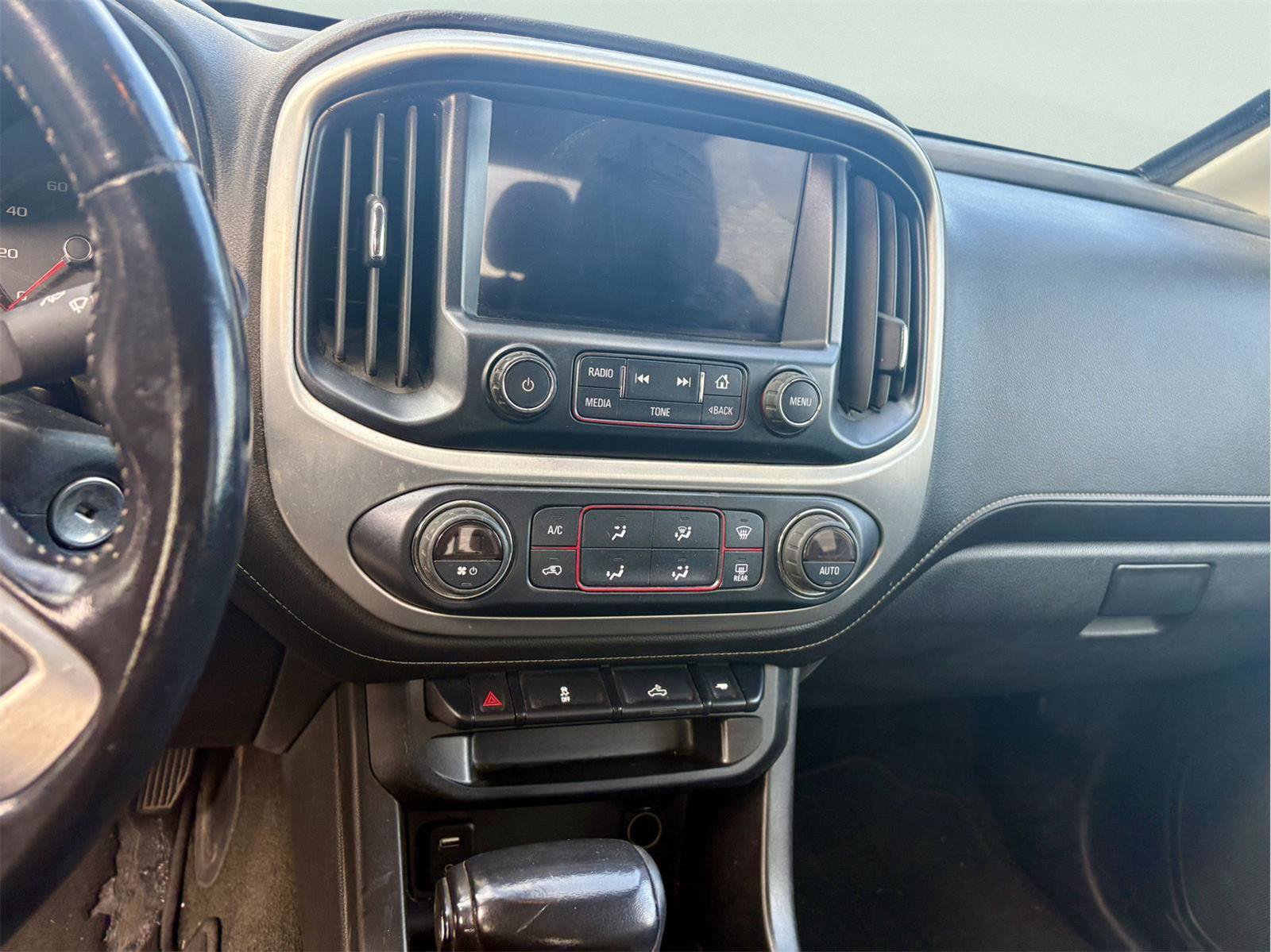 Used 2016 GMC Canyon SLE w/ SLE Convenience Package RWD image 15