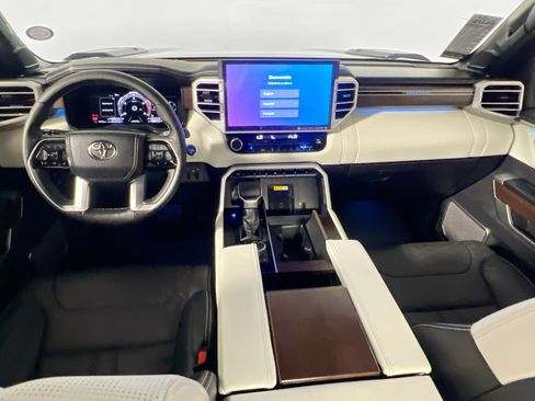 Used 2024 Toyota Tundra Capstone AWD/4WD image 29