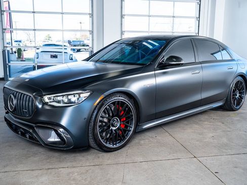 Used 2024 Mercedes-Benz S 63 AMG S image 11