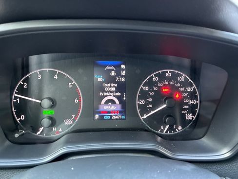 Used 2025 Toyota Corolla LE FWD image 26