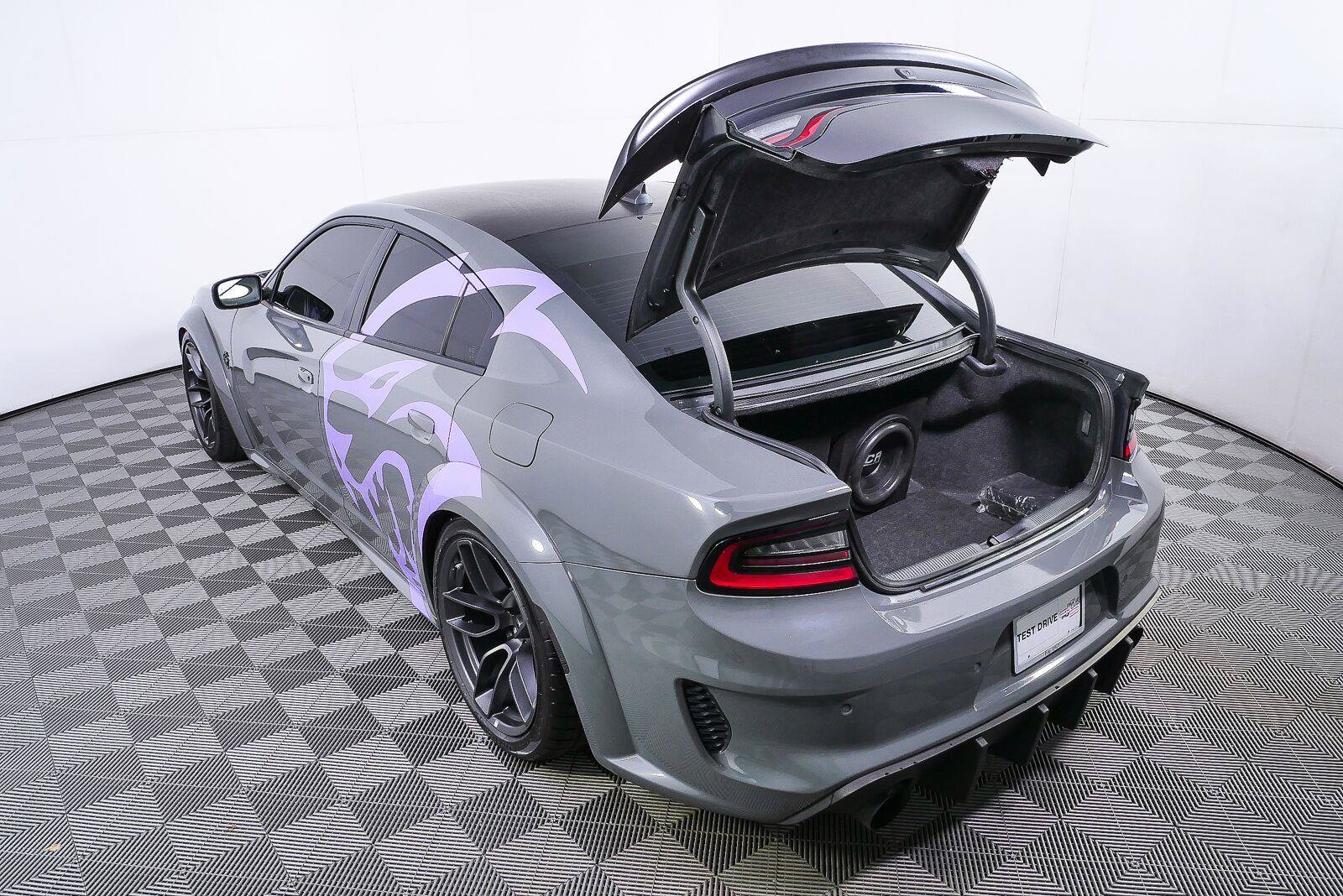 Used 2023 Dodge Charger SRT Hellcat RWD image 25