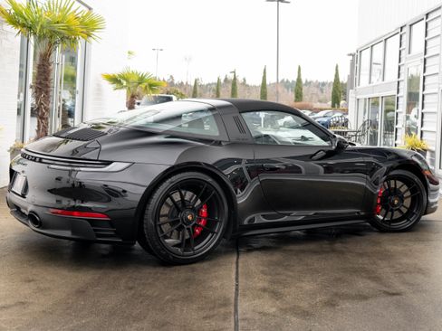 Used 2024 Porsche 911 Targa 4 GTS w/ Premium Package image 9